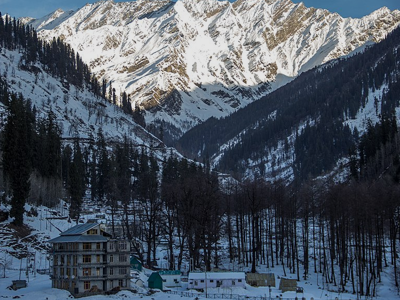 Manali City with Snow