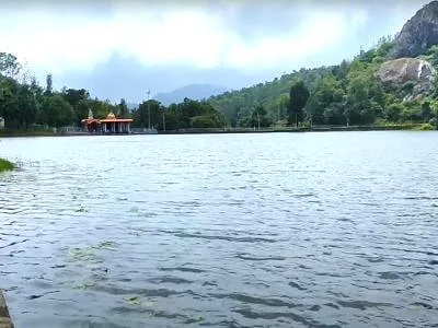 Honnamana Kere Lake