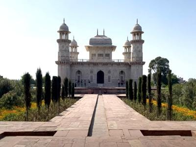 Itimad-ud-Daulah Tomb