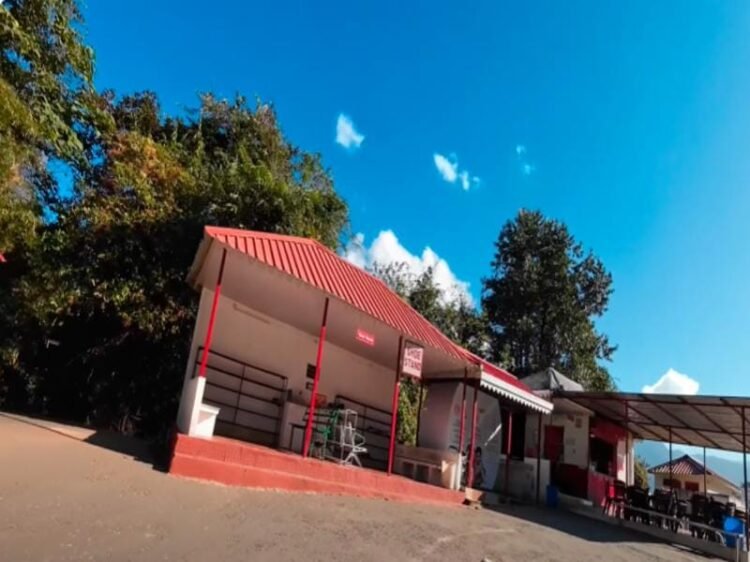 how to reach gangtok from delhi