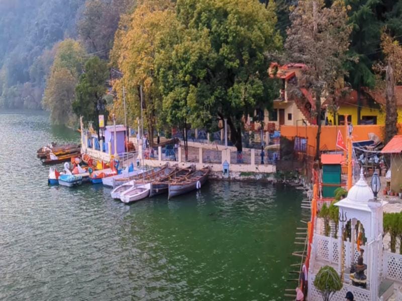 how to reach nainital from delhi