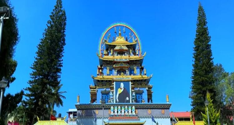 how to reach coorg from delhi