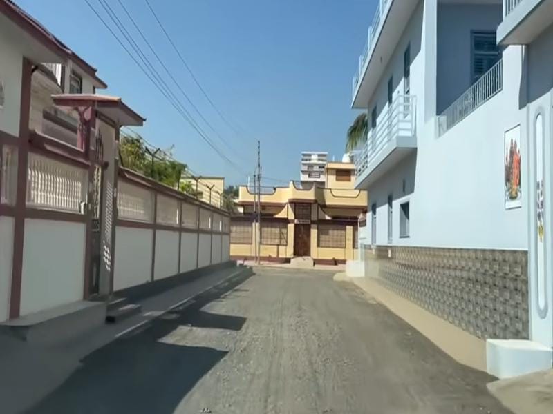 Village Madhapar Internal View