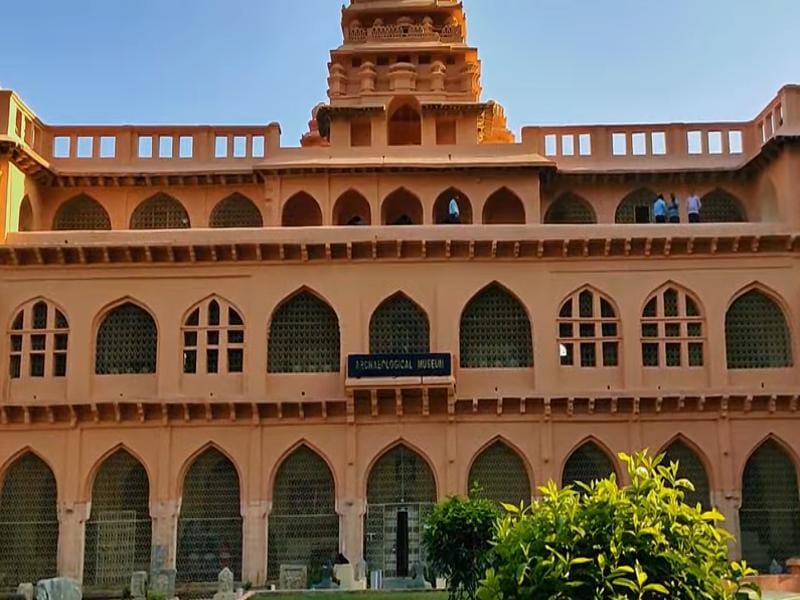 Chandragiri Palace & Fort Tirupati